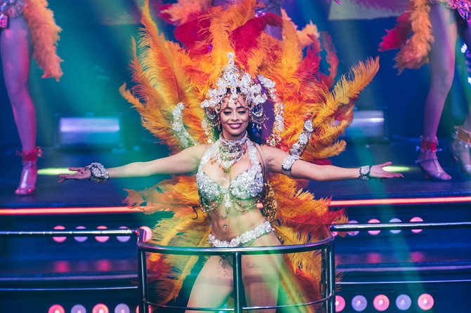 Skip the Line: Cancun Coco Bongo Regular Entrance Ticket - Multi-level seating, how your view usually works