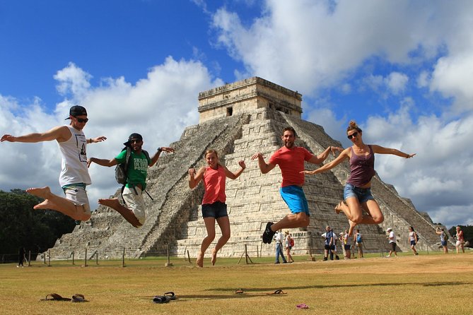 Skip the Line Chichen Itza Private Tour, Sacred Cenote & Lunch - Chichen Itza With a Licensed Archaeology Guide and Real Explanations