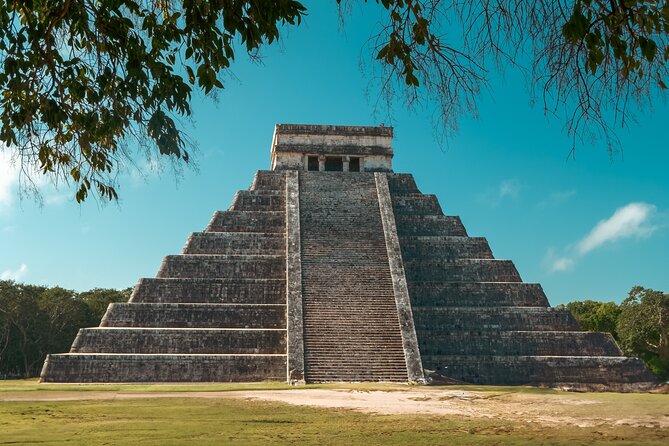 Small Group with early access to Chichen Itza, Ekbalam and Cenote - Ek Balam, carvings in the jungle and a climb to the Acropolis