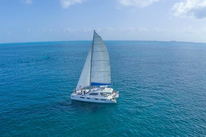 Snorkeling Adventure at Isla Mujeres Includes Lunch and Open Bar - The Private Beach Club and Buffet Lunch: Where the Day Relaxes