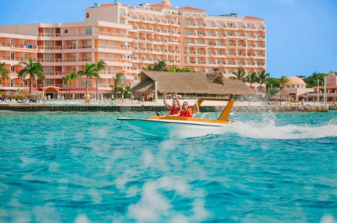 Speed Boat Snorkeling and Beach in Cozumel - Beach Break at Barracuda: Pool Time, Food, and a Real Comedown