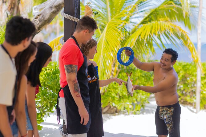 Tikinxic Barefoot Fish Guided Cookout Experience in Cozumel - Getting There and the 11:00 am Start From Your Cruise Day