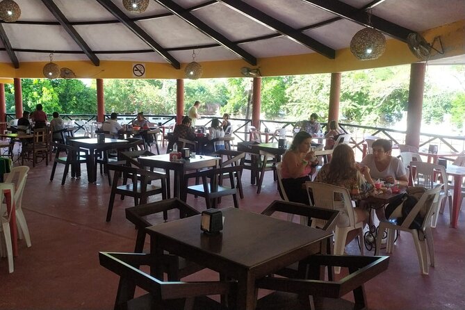 Tour de Dia a Chichén Cenote Ik Kil Cenote Suytun y Valladolid - Chichén Itzá with a certified guide: what you should pay attention to