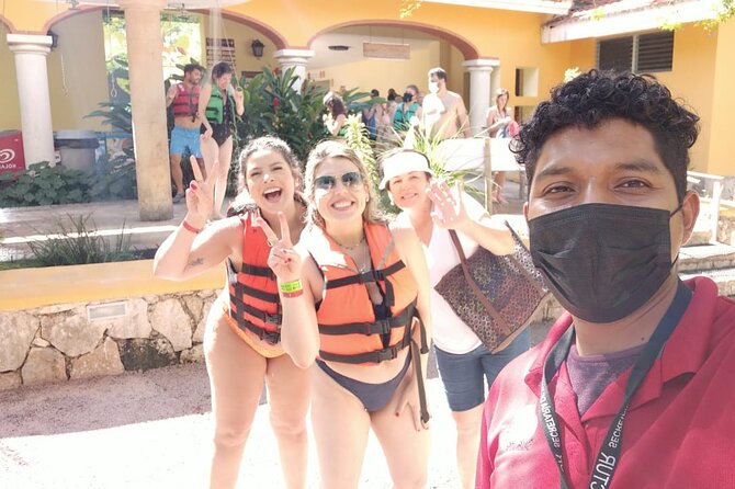 Tour de Dia a Chichén Cenote Ik Kil Cenote Suytun y Valladolid - Valladolid: what you can do in 45 minutes