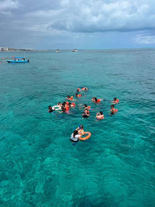 Tour Isla Mujeres: From Cancún-Riviera Maya all Included - Isla Mujeres Center and North Beach Swim Before Sunset