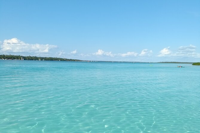 Tour of the Lagoon of Bacalar on pontoon -Collective- - Swimming reality check: what your water time is likely to feel like