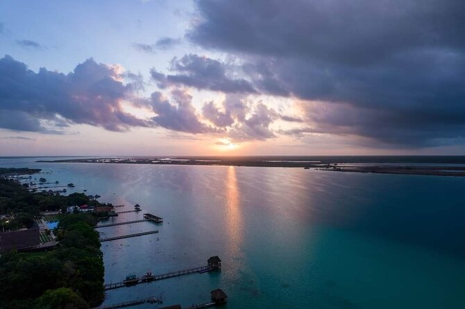 Tour of the Lagoon of Bacalar on pontoon -Collective- - Guides and group size: why the experience stays personal