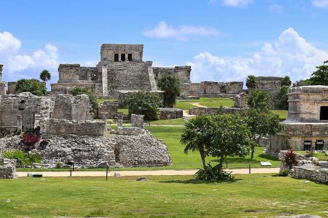 Tour to Tulum and Cenote Swimming with Turtles from Tulum - Lunch Included, Drinks Not: Simple Comfort After Water
