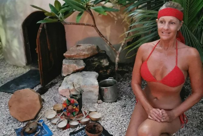 Traditional and ancestral Temazcal experience - Welcome with a Mayan drink, then a clear start