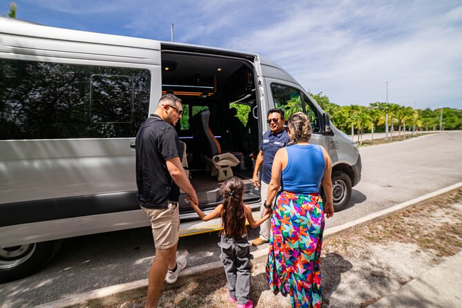 Transporte Privado del aeropuerto de Cancún a Cancún o Riviera - Price and Time: The Value Math Behind a $22 Transfer