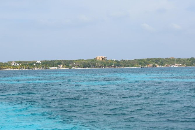 Trimaran La Lupita,Sail Away to Isla Mujeres from Cancun - Meeting Point, Check-In Reality, and What to Pack