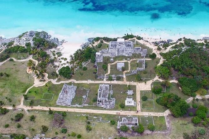 Tulum Express - Hotel pickup and the coach ride from Cancun and the Riviera Maya