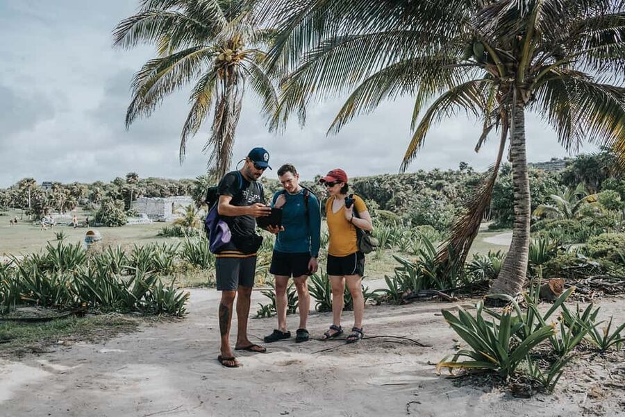 Tulum: Mayan Ruins & Sian Kaan Tour with Boat Ride and Lunch - Lunch in Tulum: Where the Day Stops Being Tourist-Canned