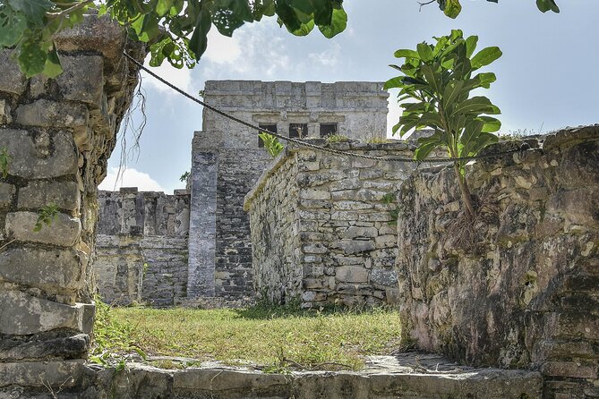 Tulum Ruins, Turtles in Akumal and Cenote tour - Tulum ruins by the Caribbean: what you’ll actually do