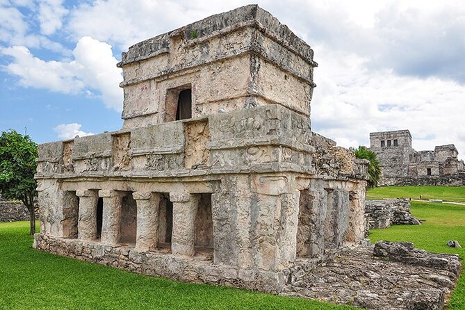 Tulum, Snorkeling with Sea Turtles, Cenote and Beachside Lunch - Group Size: Small on Paper, Crowds in the Water