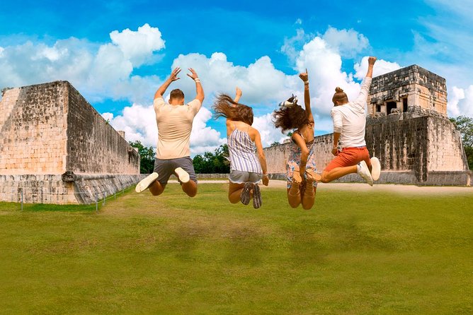 Tulum Tour + Xel-Há Park: All-Inclusive 2-in-1 Discount Combo - The guides and what to listen for