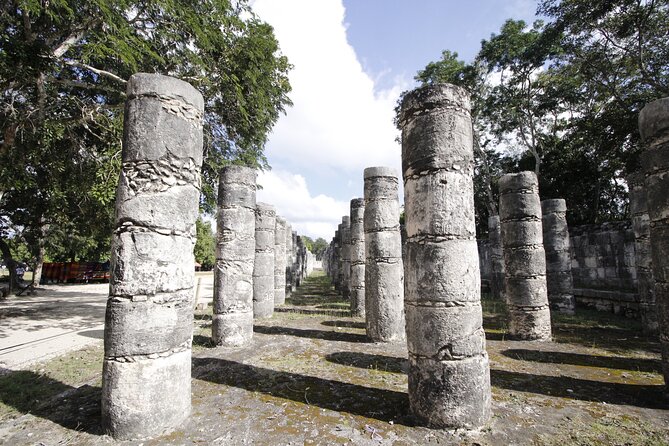 Valladolid Tourist Shared Transport to Chichen Itza & Two Cenotes - The 7:00 am plan: arriving at Chichén Itzá before the big rush