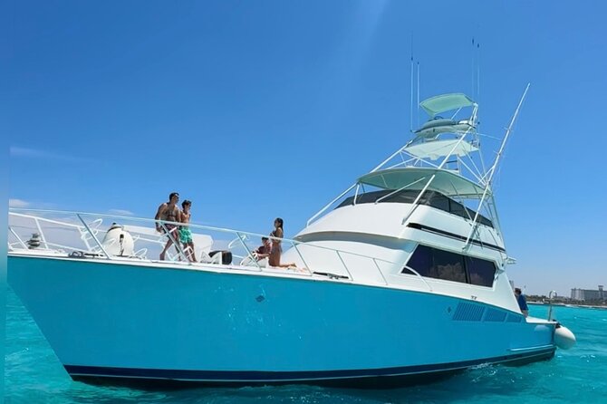 VIP YACHT up to 28 passengers - Isla mujeres snorkel - Why This Private Yacht Snorkel Feels Worth It