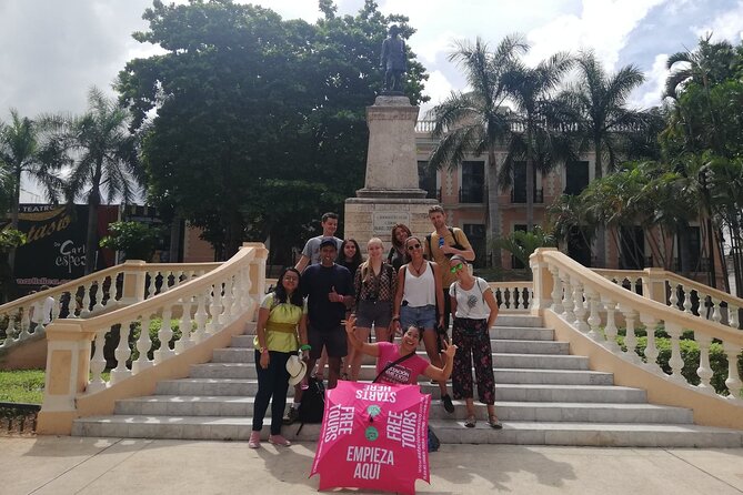 Walking Tour Across the Historic Center in Merida - Stop 2: Cathedral de Merida (San Ildefonso)