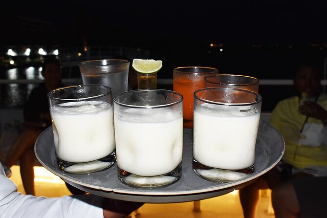 Your Romantic Dinner in Cancun, includes national open bar and live music - A Spanish galleon sunset dinner on the Nichupte Lagoon